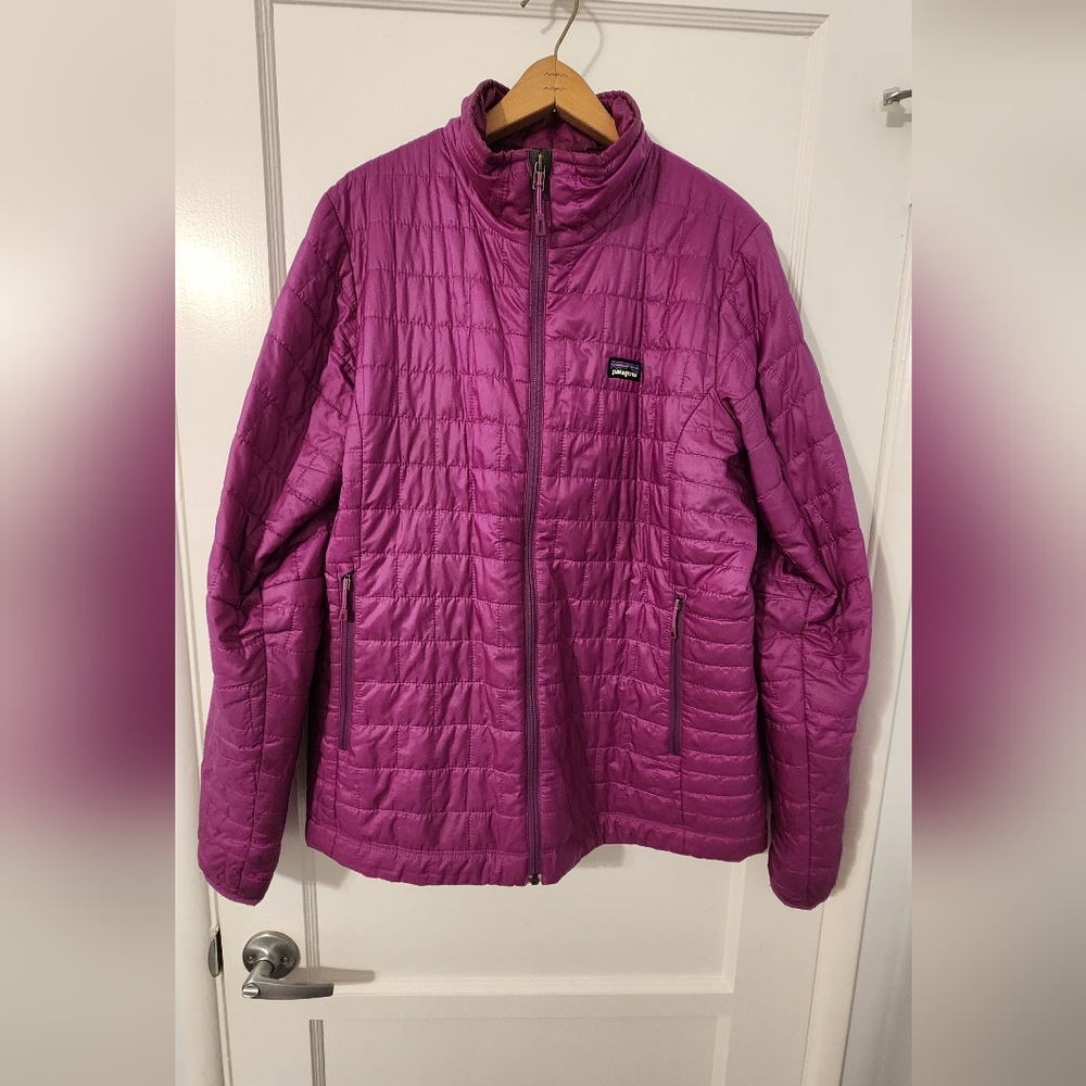 Patagonia Women's XL Purple Nano Puffer Jacket - Picture 3 of 12